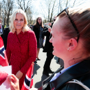 The Crown Prince and Crown Princess met Norwegian students after the flower laying ceremony at the Freedom Monument. Photo: Lise Åserud / NTB scanpix